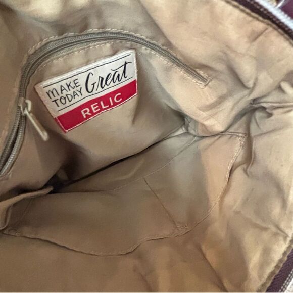 Multi Color Relic Women's Crossbody Bag, 11'x11", Faux Leather - Picture 13 of 14